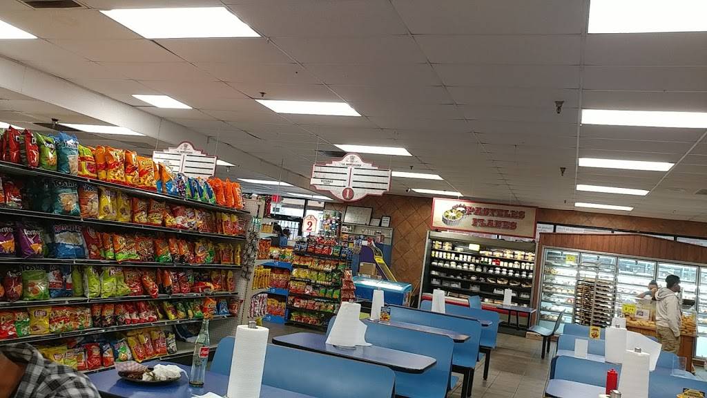 La Michoacana Meat Market | bakery | 833 N Westmoreland Rd, Dallas, TX 75211, USA | 2143397800 OR +1 214-339-7800