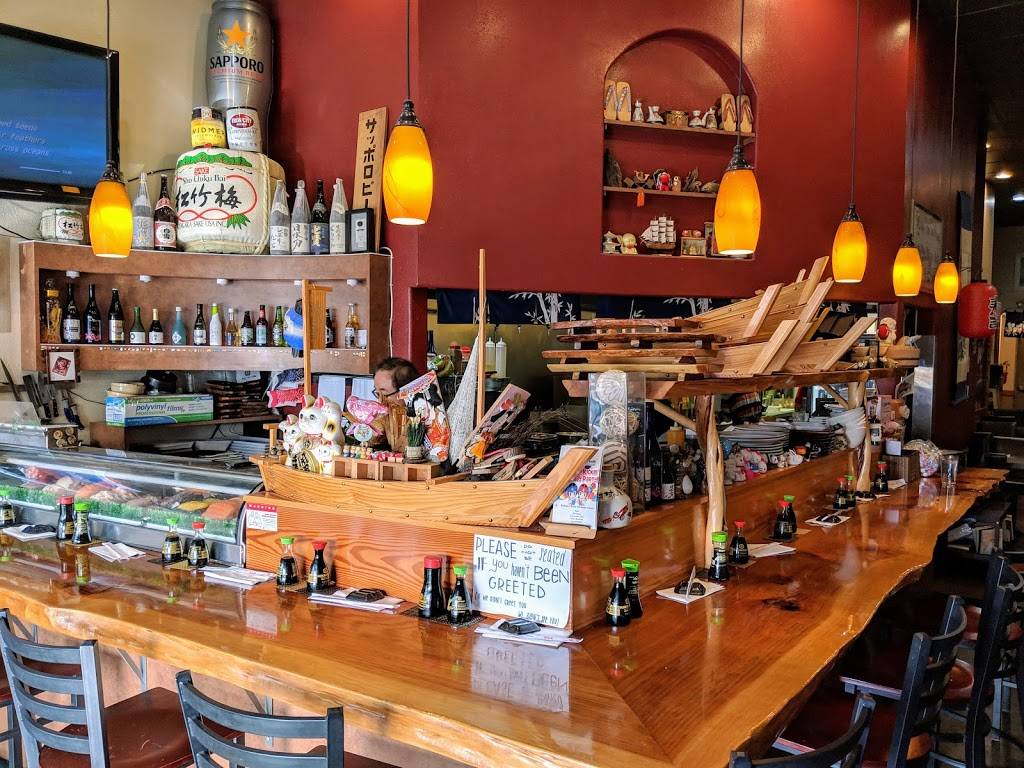 Bento Toro Sushi | restaurant | 2210 W Main St, Battle Ground, WA 98604, USA | 3606874500 OR +1 360-687-4500