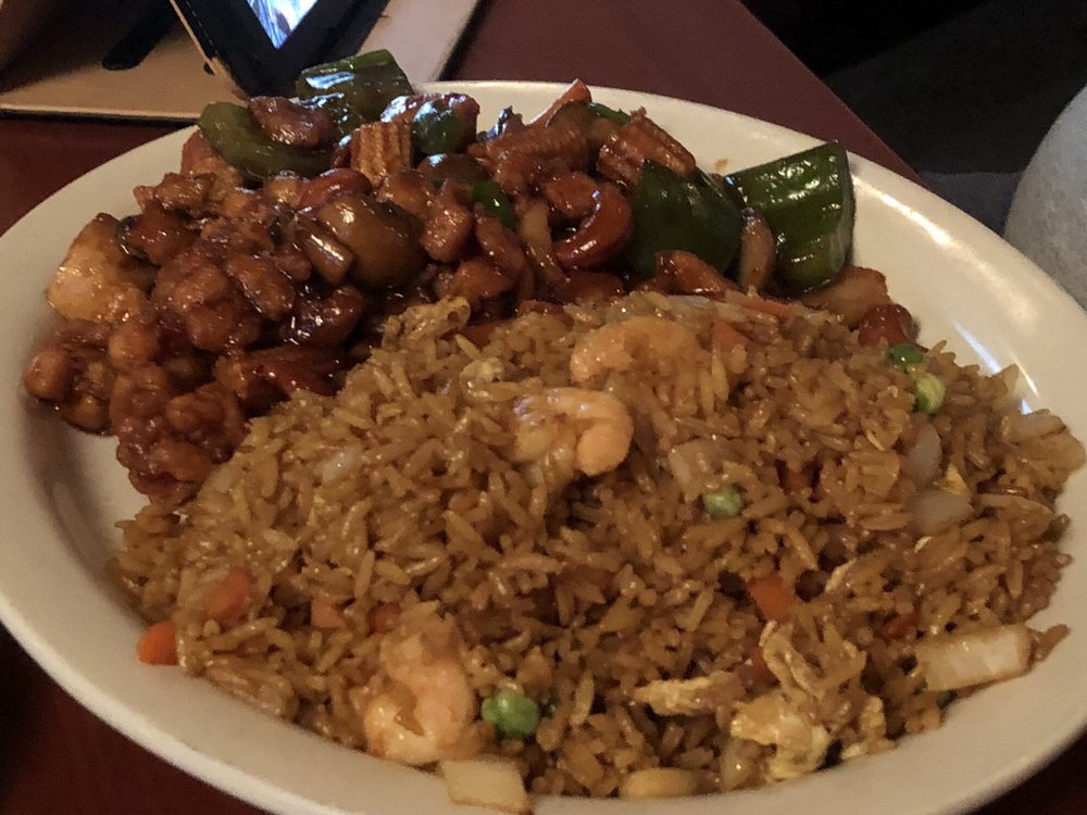 Wang & King Asian Cafe | restaurant | 10720 S Tryon St, Charlotte, NC 28273, USA | 7045883080 OR +1 704-588-3080