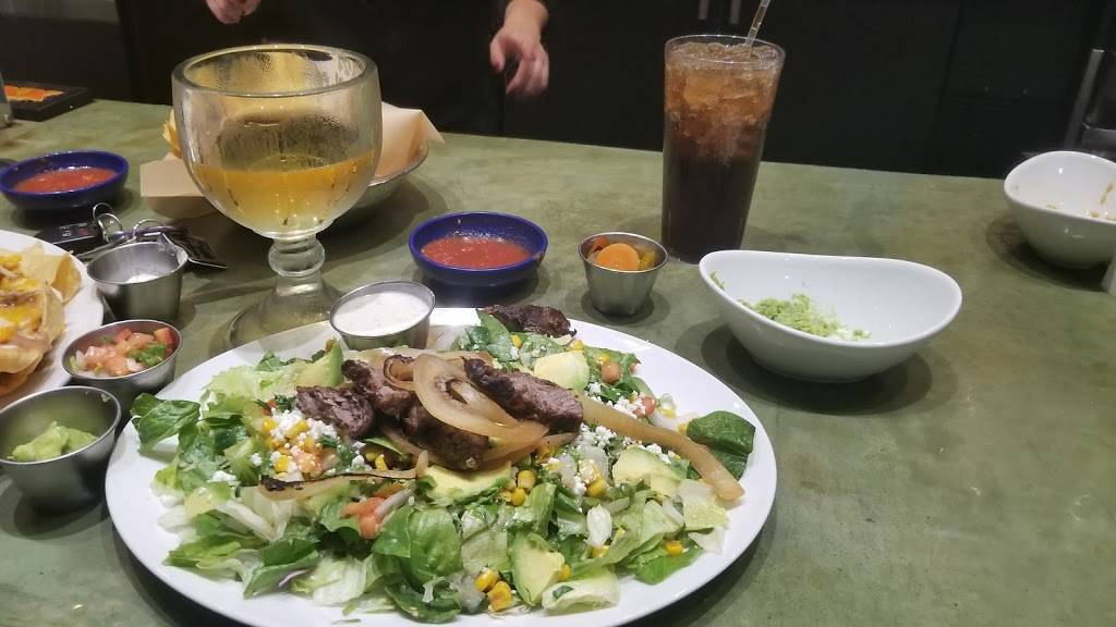 Lindo Mexico | restaurant | 997 E County Line Rd, Greenwood, IN 46143, USA | 3178591336 OR +1 317-859-1336