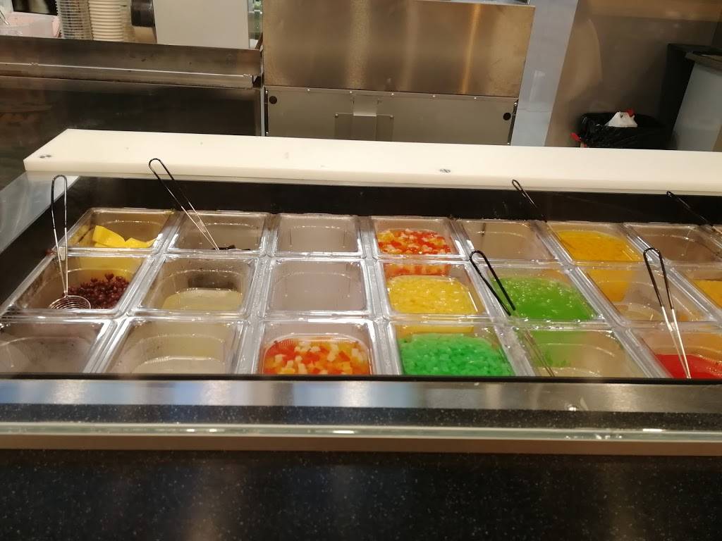 鮮茶道 Presotea Bubble Tea | restaurant | 2185 Wyandotte St W, Windsor, ON N9B 1K1, Canada | 2892336688 OR +1 289-233-6688