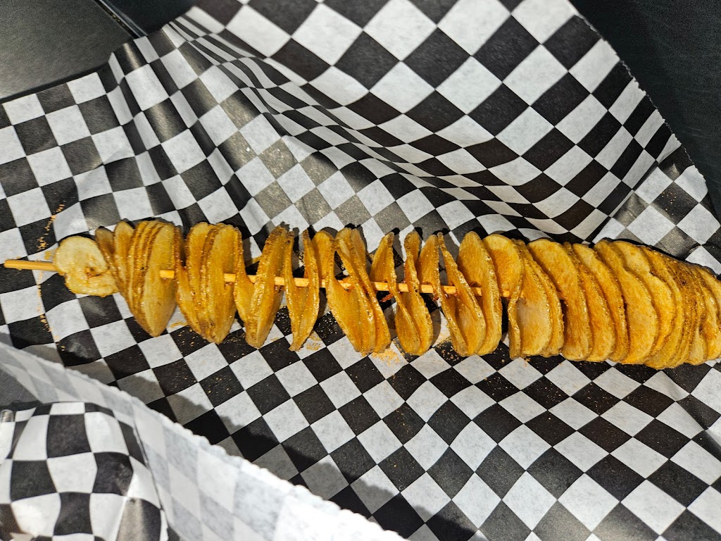 B. Fam. Glizzies -Hot Dogs | restaurant | Pico Ave, San Marcos, CA 92069, USA | 7605662076 OR +1 760-566-2076