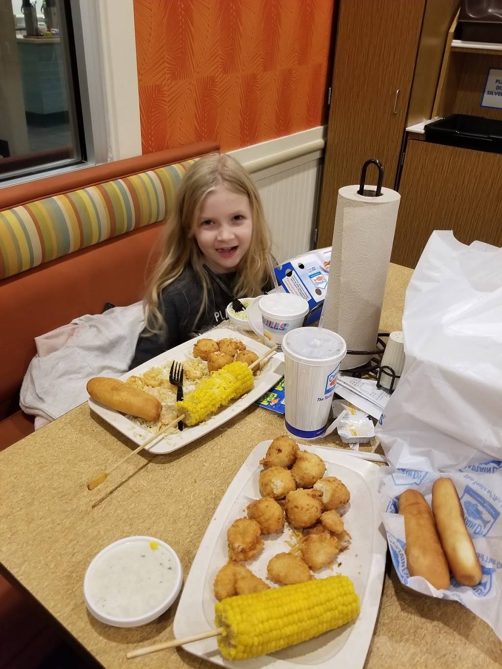 Captain Ds | restaurant | 239 Cason Ln, Murfreesboro, TN 37128, USA | 6159070727 OR +1 615-907-0727