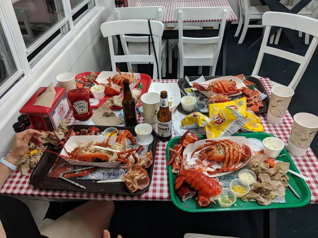 Wells Beach Lobster Pound | restaurant | 321 Webhannet Dr, Wells, ME 04090, USA | 2076467703 OR +1 207-646-7703