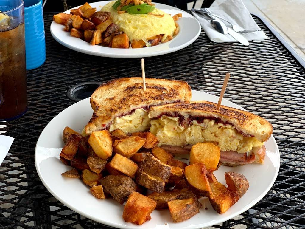 Frankie and Lolas Front Street Cafe | cafe | 1154 Front St, Morro Bay, CA 93442, USA | 8057719306 OR +1 805-771-9306