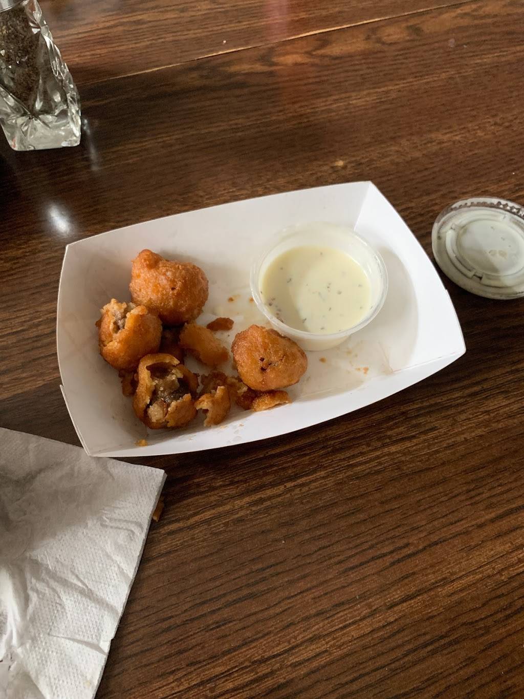 SUBMASTERS | restaurant | 105 Main St, North Tonawanda, NY 14120, USA | 7169573500 OR +1 716-957-3500