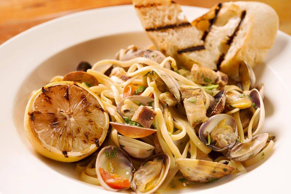 Waypoint Public | restaurant | 3794 30th St, San Diego, CA 92104, USA | 6192558778 OR +1 619-255-8778