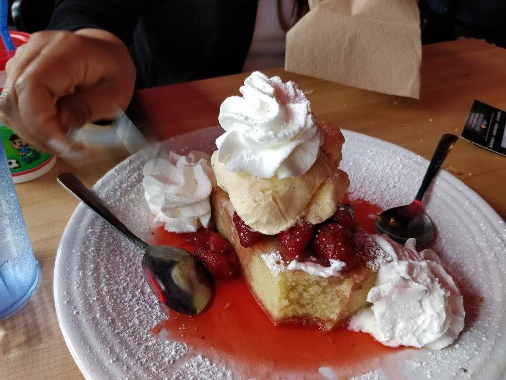 Melt Bar and Grilled | restaurant | 14718 Detroit Ave, Lakewood, OH 44107, USA | 2162263699 OR +1 216-226-3699