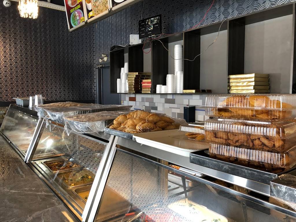 Doaba Sweets & Restaurant | restaurant | 5390 Terry Fox Way, Mississauga, ON L5V 0A5, Canada | 9058123292 OR +1 905-812-3292