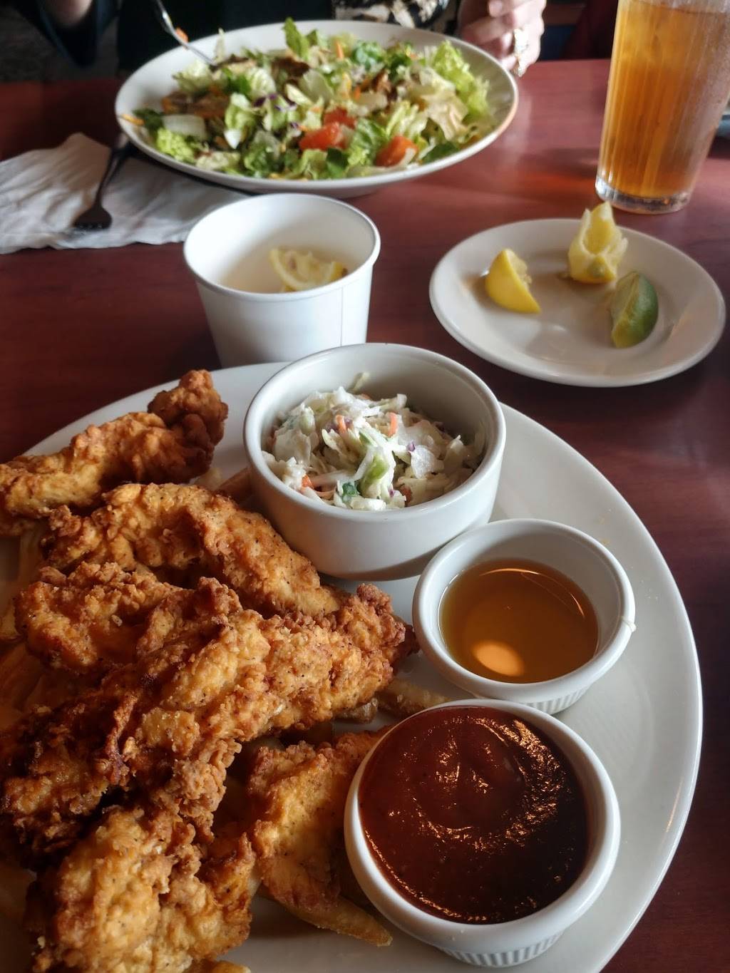 OCharley’s Restaurant & Bar | restaurant | 1401 Interstate Dr, Cookeville, TN 38501, USA | 9315201898 OR +1 931-520-1898