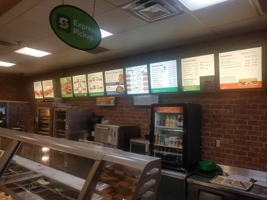 Subway | restaurant | 7817 Waynetowne Blvd, Huber Heights, OH 45424, USA | 9372364478 OR +1 937-236-4478