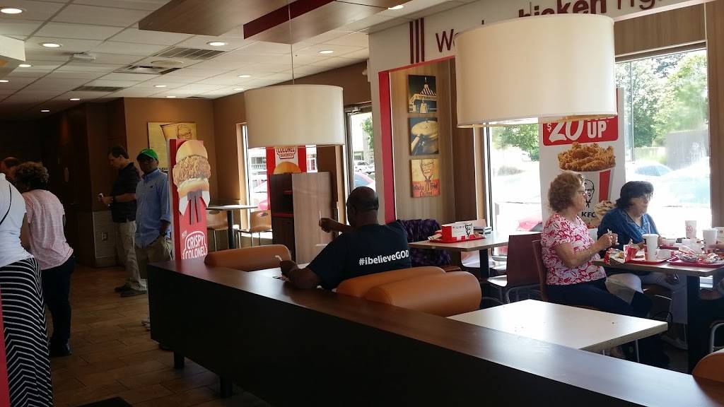 KFC | restaurant | 4725 Jonesboro Rd, Union City, GA 30291, USA | 7707746929 OR +1 770-774-6929