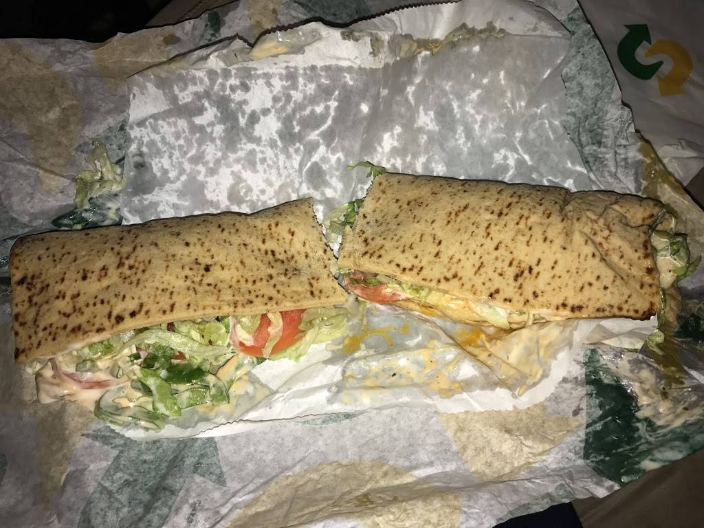 Subway Restaurants | restaurant | 2292 Mayport Rd Unit #5 Pan Am Plaza Shopping Center, Jacksonville, FL 32233, USA | 9042490861 OR +1 904-249-0861