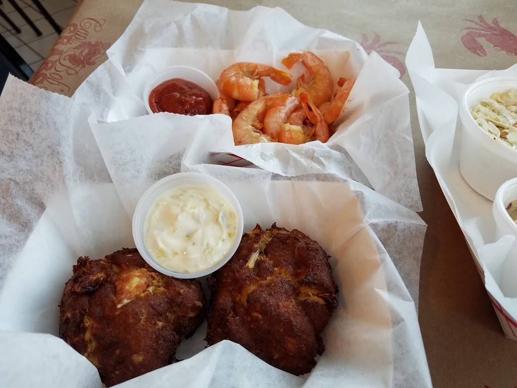 Captain Bob’s Crabs | restaurant | 1 Main St E, Railroad, PA 17355, USA | 7172351166 OR +1 717-235-1166
