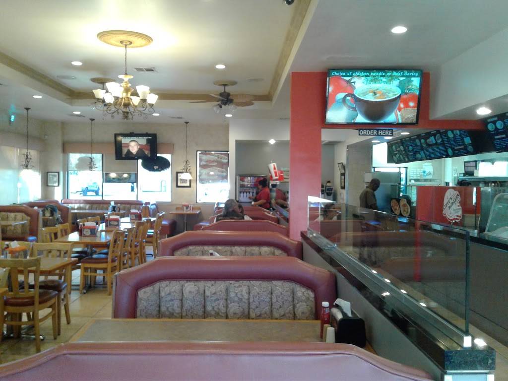 Steves Burgers | restaurant | 240 S Sanderson Ave, Hemet, CA 92545, USA | 9517650200 OR +1 951-765-0200