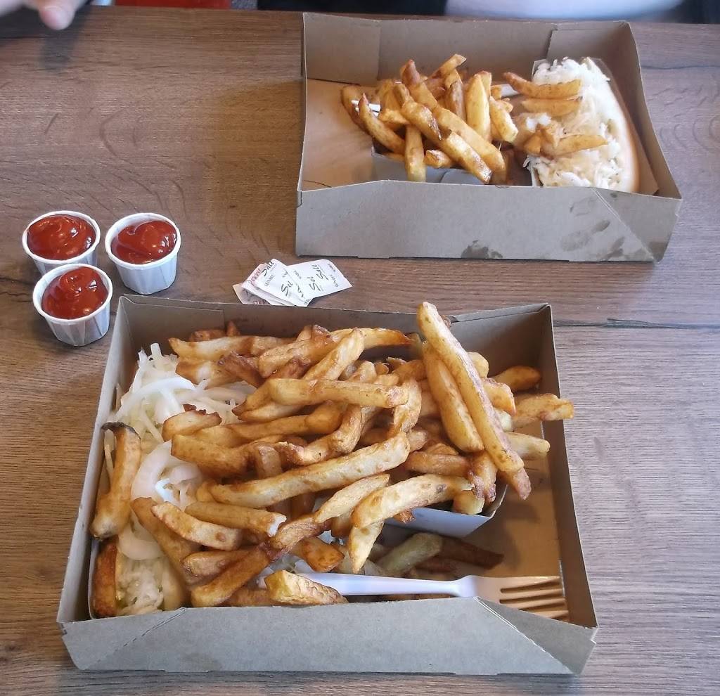 Restaurant Le Bidon | restaurant | 333 Chemin Larocque, Salaberry-de-Valleyfield, QC J6T 4C1, Canada | 4503710771 OR +1 450-371-0771