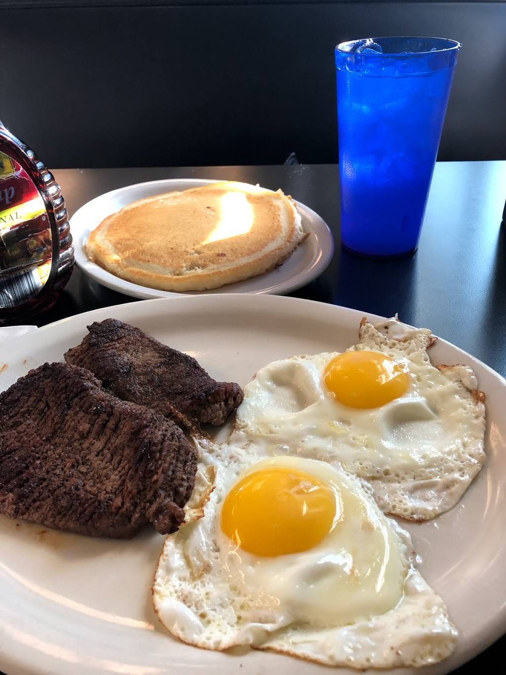 Tracks End Restaurant | restaurant | 8538 S Holland Rd, Chicago, IL 60620, USA | 7737293300 OR +1 773-729-3300