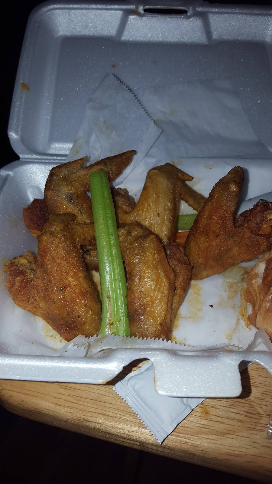 Chicken Coop | restaurant | 7164 Hacks Cross Rd #120, Olive Branch, MS 38654, USA | 6628954848 OR +1 662-895-4848