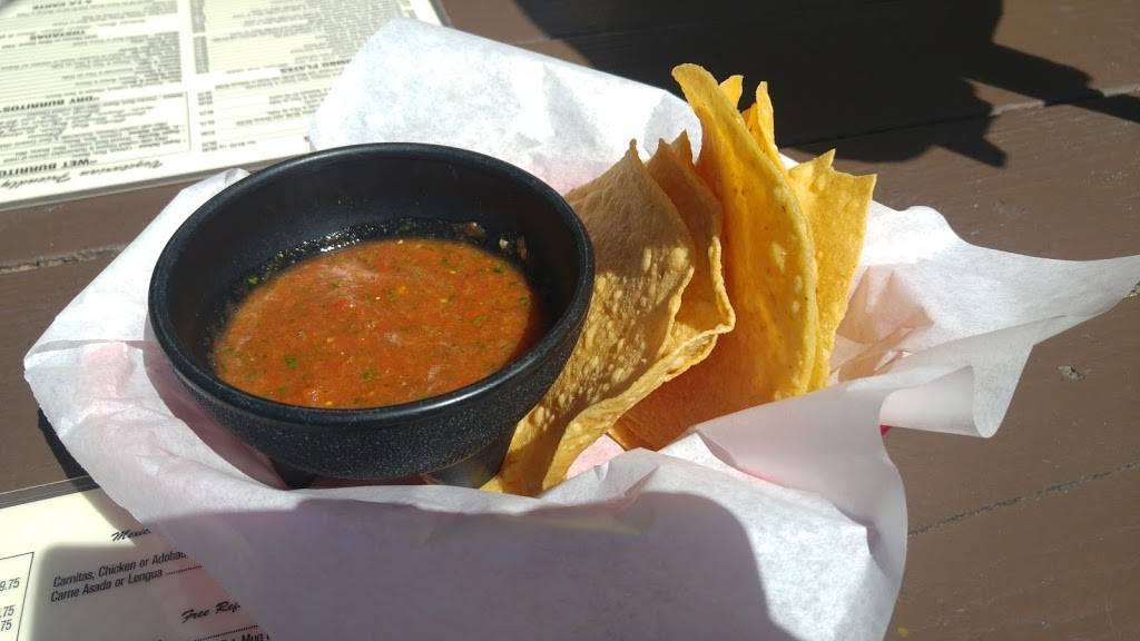 El Tarasco Mexican Food | restaurant | 350 N Sepulveda Blvd, Manhattan Beach, CA 90266, USA | 3104068399 OR +1 310-406-8399