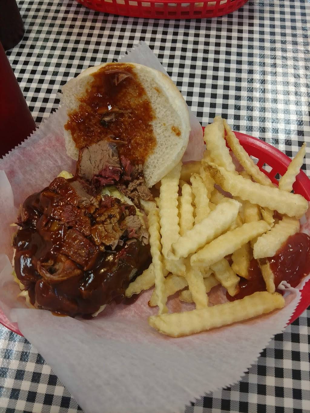 Toms Barbecue & Deli | restaurant | 6871 US-51, Horn Lake, MS 38637, USA | 6624705603 OR +1 662-470-5603