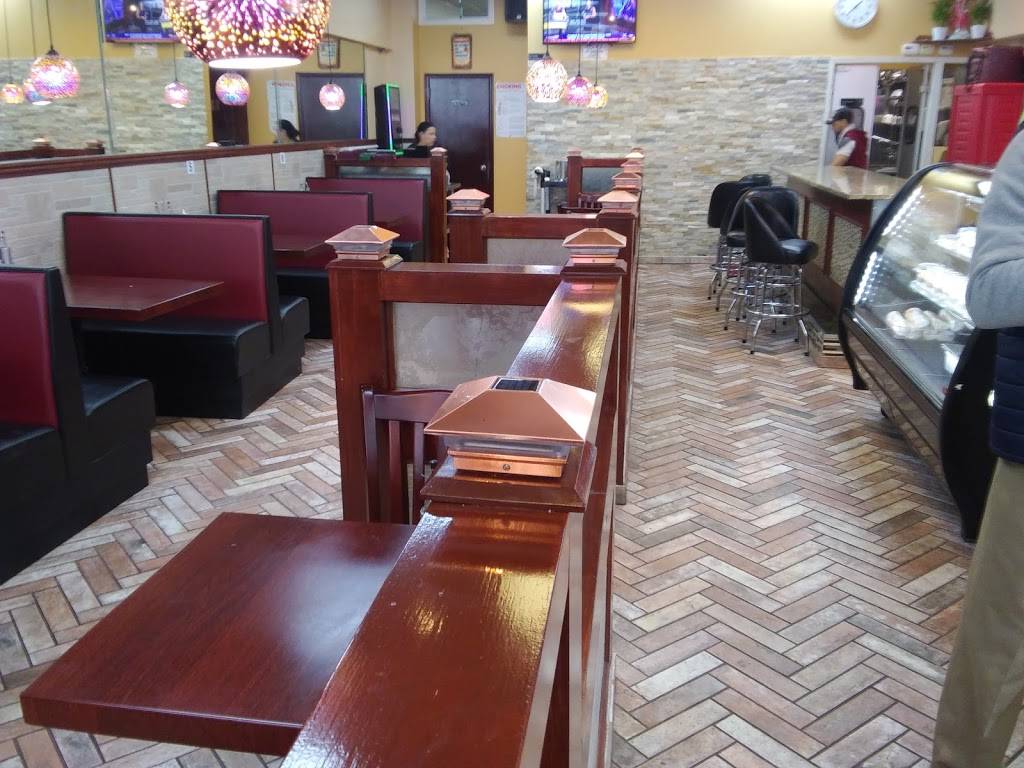 El Caridad | restaurant | 90 E Burnside Ave, Bronx, NY 10453, USA | 9177654894 OR +1 917-765-4894