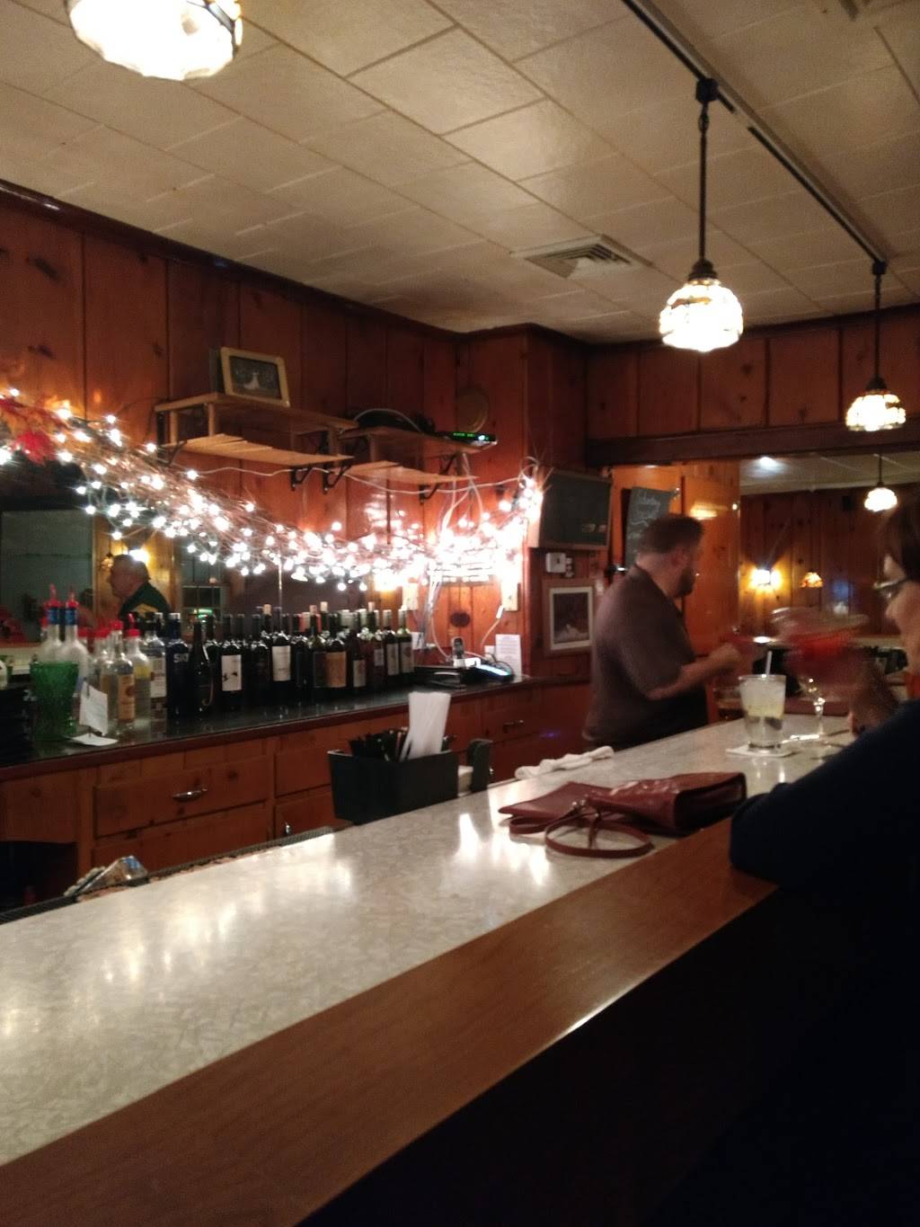 Rock Falls | restaurant | 6053 Rock Falls Rd, Luxemburg, WI 54217, USA | 9208662434 OR +1 920-866-2434