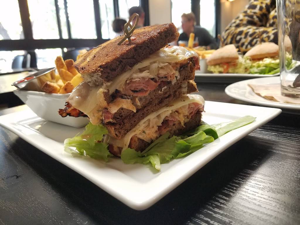 Hyperion Public | restaurant | 12969 Ventura Blvd, Studio City, CA 91604, USA | 8184643750 OR +1 818-464-3750