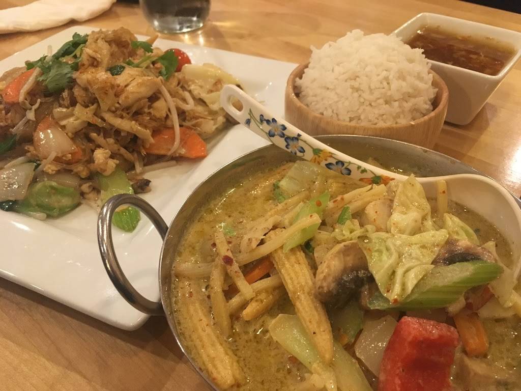 Eat Thai | restaurant | 43707 Schoenherr Rd, Sterling Heights, MI 48313, USA | 5864883371 OR +1 586-488-3371