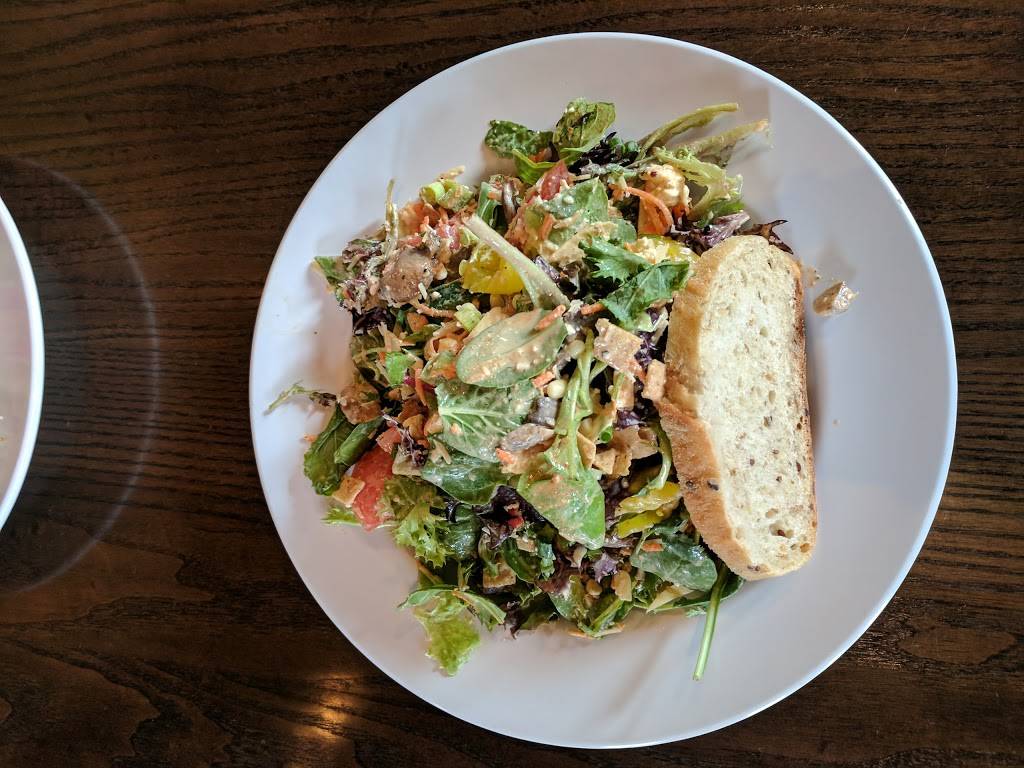 Nalley Fresh | restaurant | 2400 Boston St, Baltimore, MD 21224, USA | 6672122687 OR +1 667-212-2687