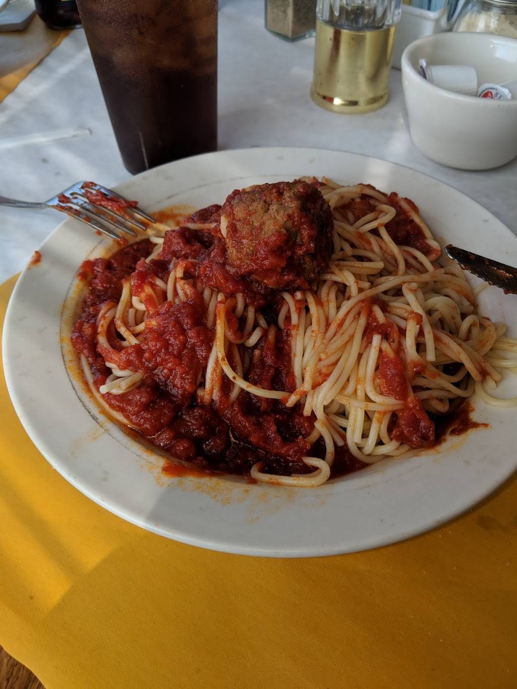 Cebars Madison Tavern | restaurant | 6884 N Ridge Rd, Madison, OH 44057, USA | 4404289926 OR +1 440-428-9926