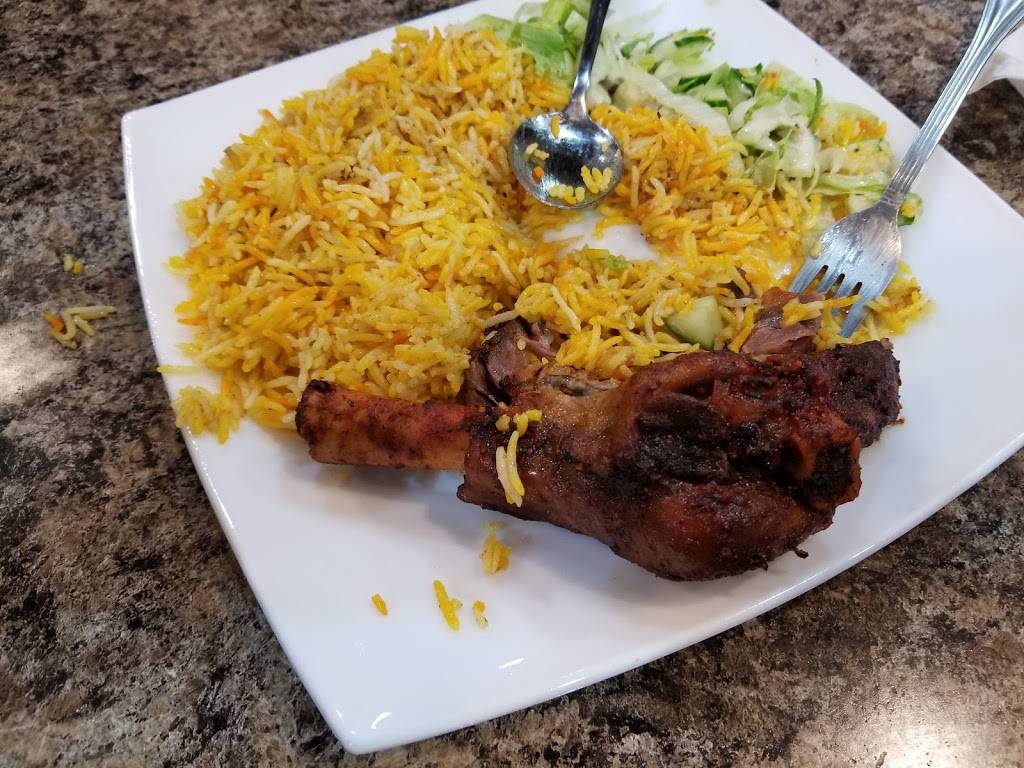 Asli Dining | restaurant | 2019 Bank St, Ottawa, ON K1V 0N1, Canada | 6132605000 OR +1 613-260-5000