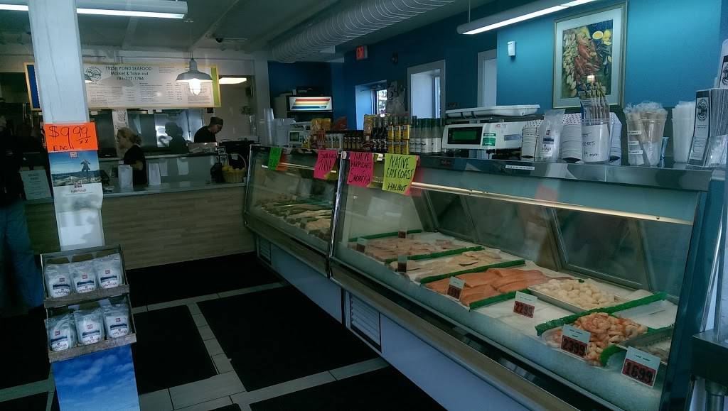 Fresh Pond Seafood Market & Takeout | restaurant | 75 Summer St, Arlington, MA 02474, USA | 7817771784 OR +1 781-777-1784