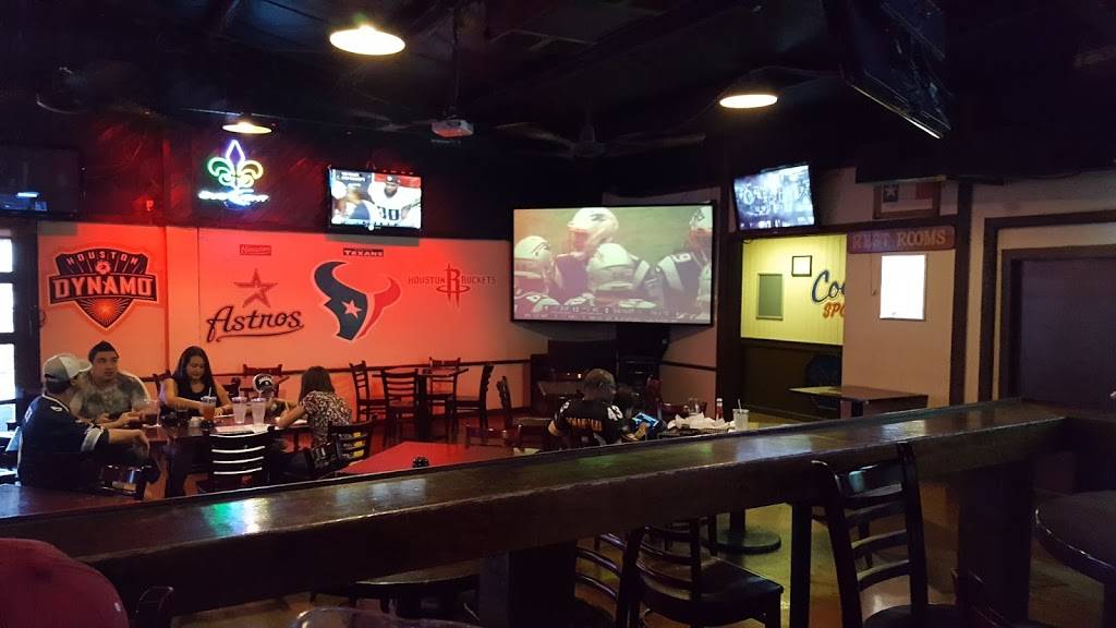 Coaches Sports Grill | restaurant | 2502 5304, FM 1960, Humble, TX 77346, USA | 2818526996 OR +1 281-852-6996