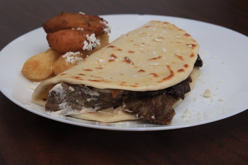 Delicias Centro Americanas | restaurant | 722 Mason Ave, Daytona Beach, FL 32117, USA | 3862813087 OR +1 386-281-3087