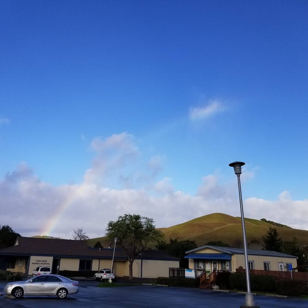 Lopez Fine Wines Liquor & Taqueria, Toro Park | restaurant | 22734 Portola Dr, Salinas, CA 93908, USA | 8314849514 OR +1 831-484-9514