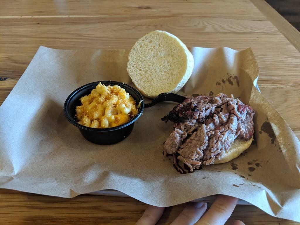 MISSION BBQ | restaurant | 4607 Shelbyville Rd, St Matthews, KY 40207, USA | 5022063331 OR +1 502-206-3331