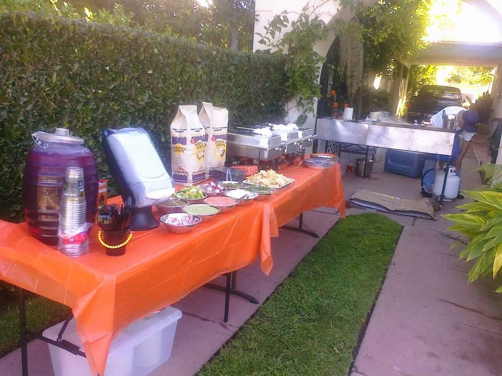 Tacos Guzman | restaurant | 15480 Arrow Hwy, Baldwin Park, CA 91706, USA | 6264075781 OR +1 626-407-5781