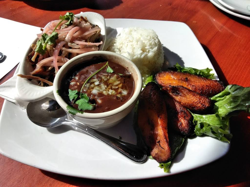 Mojito Tapas Restaurant | restaurant | 2231 Holiday Manor Center, Louisville, KY 40222, USA | 5024250949 OR +1 502-425-0949