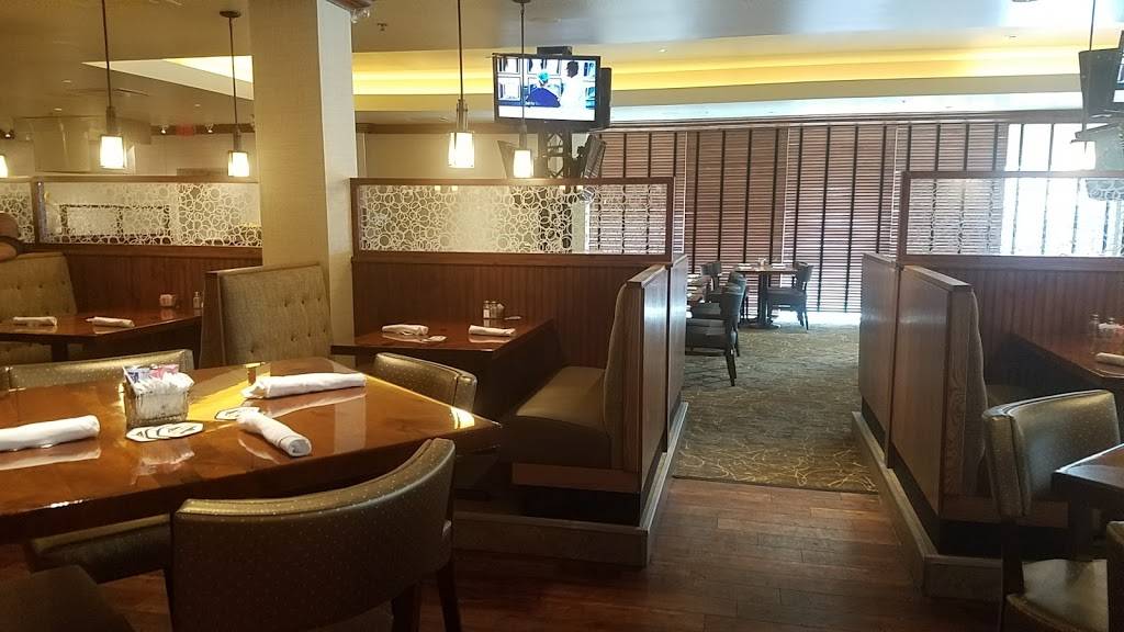 Sports Page Grill | restaurant | 3300 W Mockingbird Ln, Dallas, TX 75235, USA | 2146541021 OR +1 214-654-1021