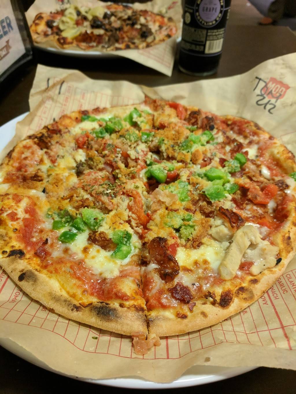 MOD Pizza | restaurant | 701 N Milwaukee Ave #364, Vernon Hills, IL 60061, USA | 8472810177 OR +1 847-281-0177