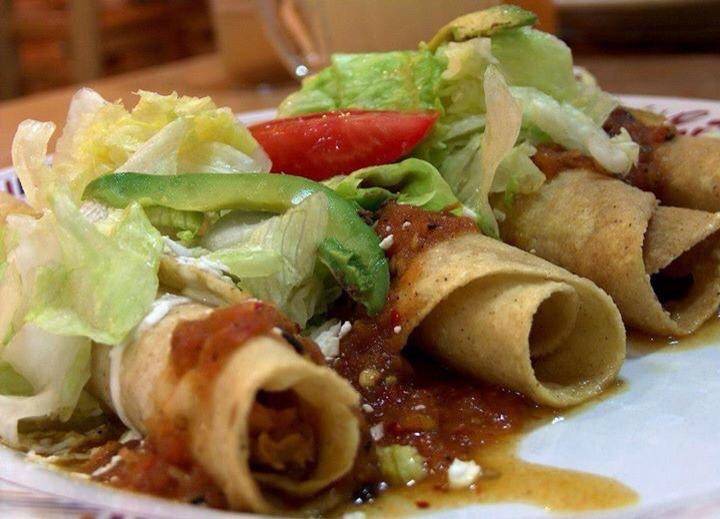 El Tortillazo Mexican food | restaurant | 3407, 13305 Saticoy St, North Hollywood, CA 91605, USA | 8187640679 OR +1 818-764-0679