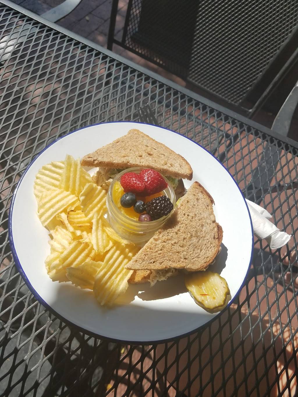 Atlantic No. 5 | restaurant | 605 W Main St, Louisville, KY 40202, USA | 5028833398 OR +1 502-883-3398