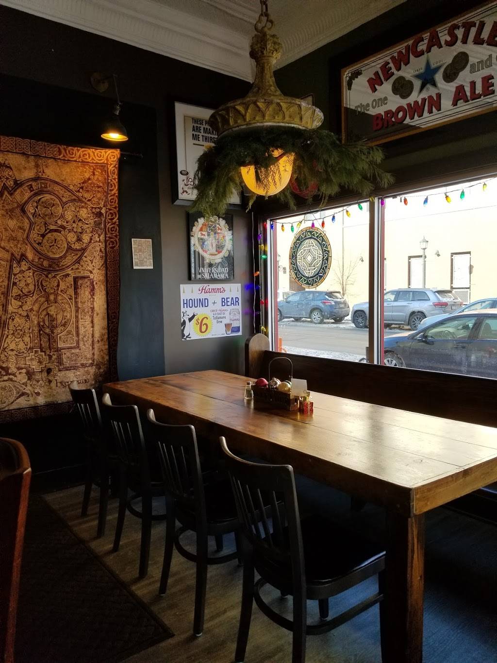 The Prodigal Public House | restaurant | 25 E 26th St, Minneapolis, MN 55404, USA | 6123543689 OR +1 612-354-3689