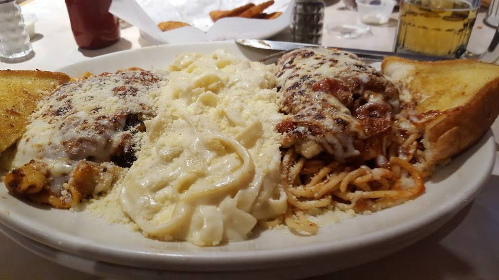 Rumors Restaurant & Bar | restaurant | 14 Moore St, Hanna, IN 46340, USA | 2197972337 OR +1 219-797-2337