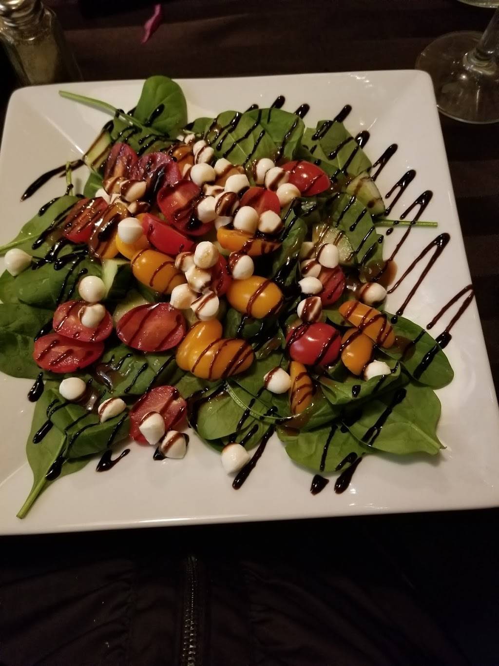 Piccolos | restaurant | 2135 Tecumseh Rd W, Windsor, ON N9B 1V9, Canada | 5199710900 OR +1 519-971-0900