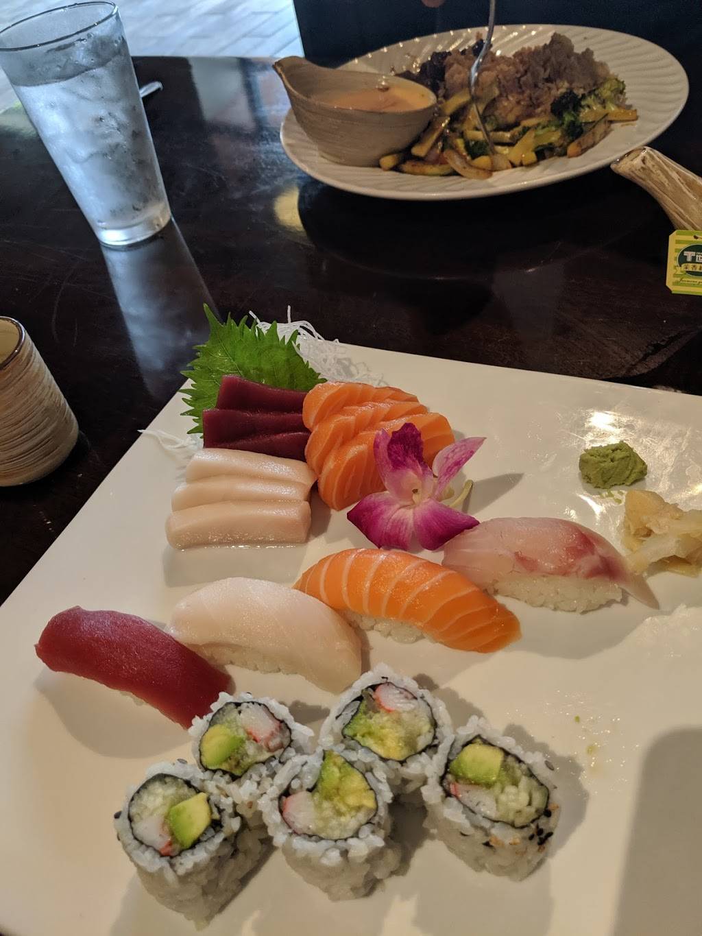Sakura Sushi & Grill | restaurant | 1520 Lafayette Pkwy Suite B, LaGrange, GA 30241, USA | 7064076468 OR +1 706-407-6468