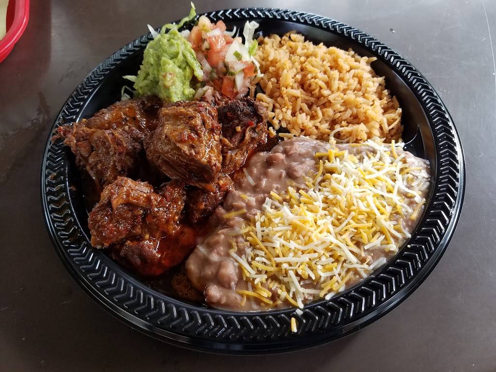 El Parque | restaurant | 2659 Reche Rd, Fallbrook, CA 92028, USA | 7607312775 OR +1 760-731-2775