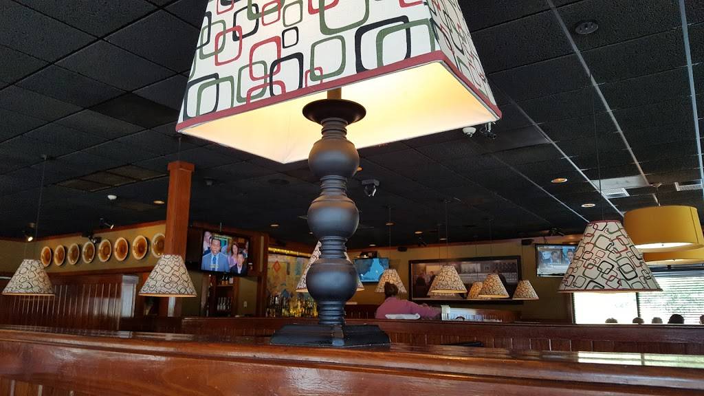 Ruby Tuesday | restaurant | 1640 S Roane St, Harriman, TN 37748, USA | 8655900671 OR +1 865-590-0671