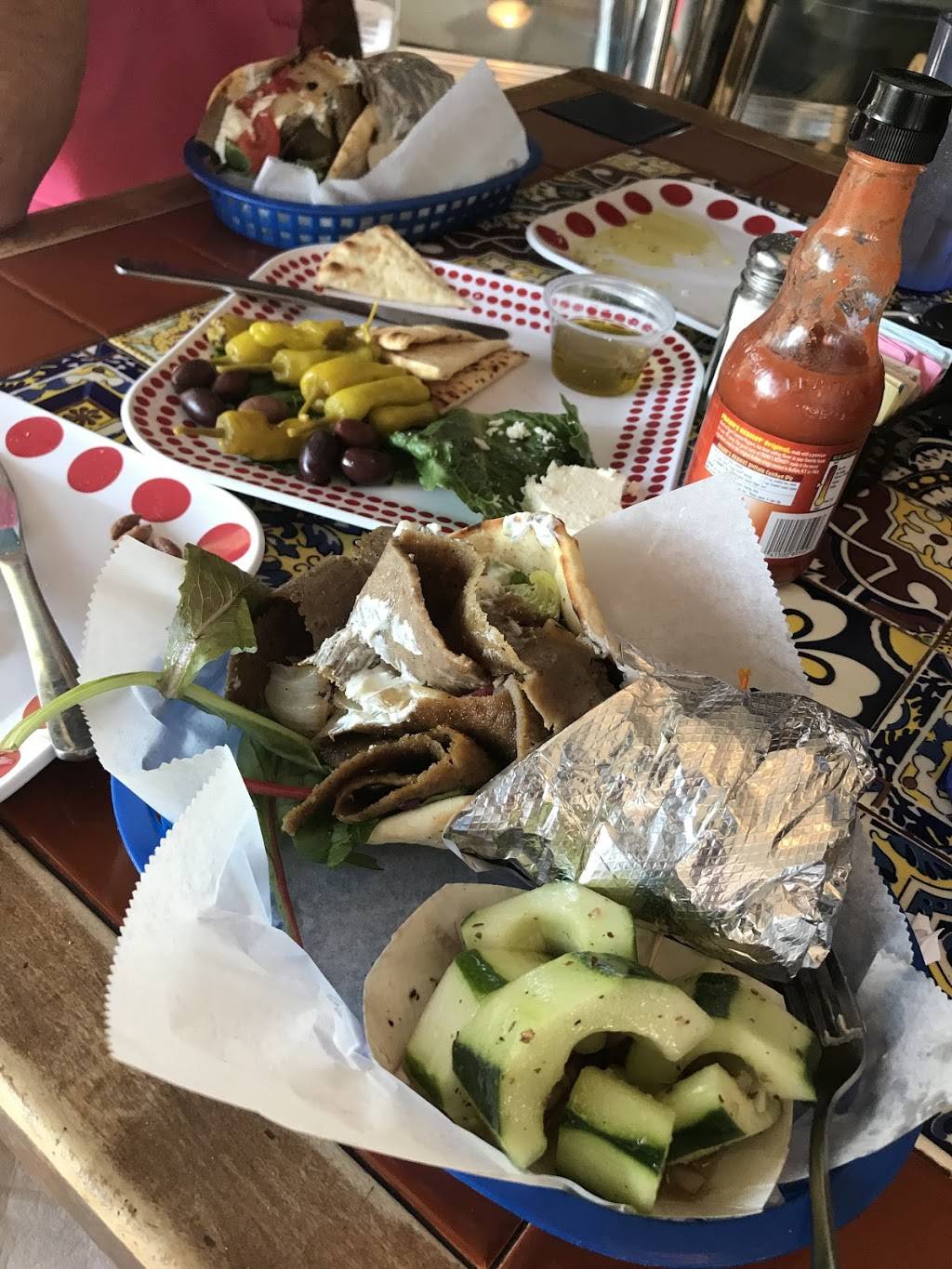 PaPa ZuZus | restaurant | 426 W Coleman Blvd, Mt Pleasant, SC 29464, USA | 8438819848 OR +1 843-881-9848