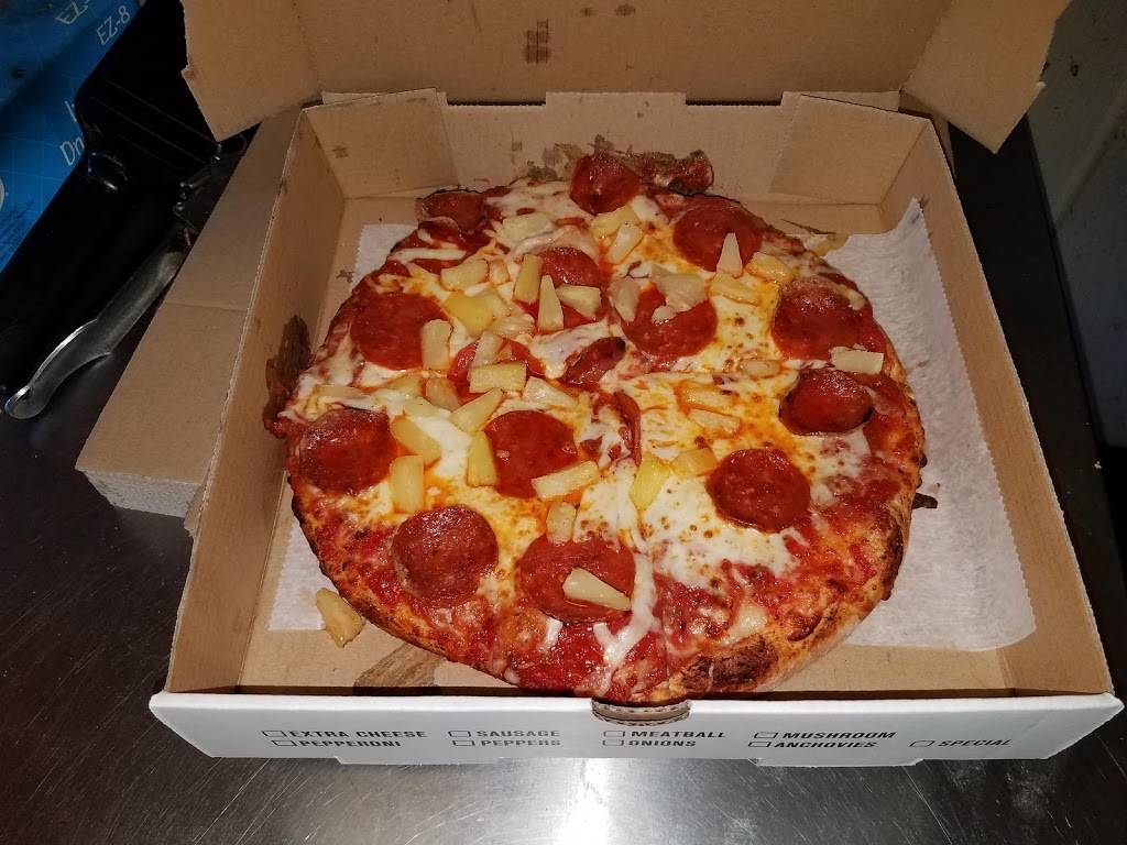 Archie’s Famous Pizza | restaurant | 2236 Forest Ave, Staten Island, NY 10303, USA | 7187273737 OR +1 718-727-3737